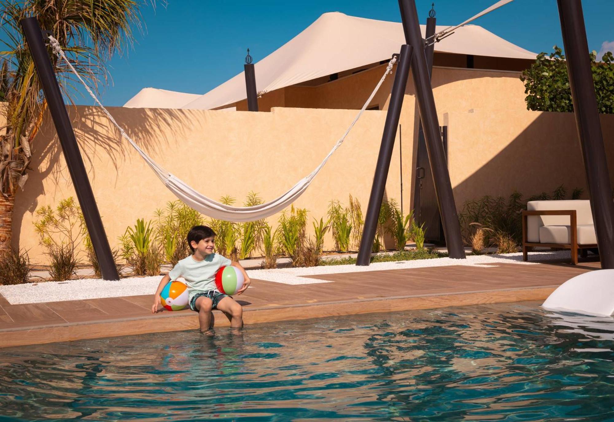 Bab Al Nojoum Hudayriyat Villas Abu Dhabi Exterior foto